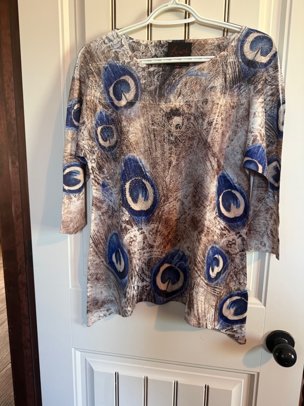 French Blue PM Blue, Brown, & White 3/4 Sleeve Top, tiny sequins. Like New. Nice